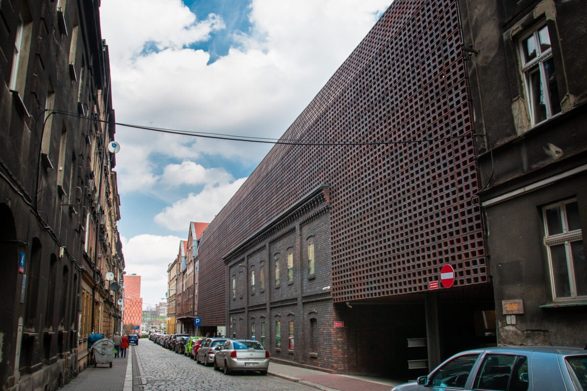 Budynek Szkoły Filmowej Uniwersytetu Śląskiego