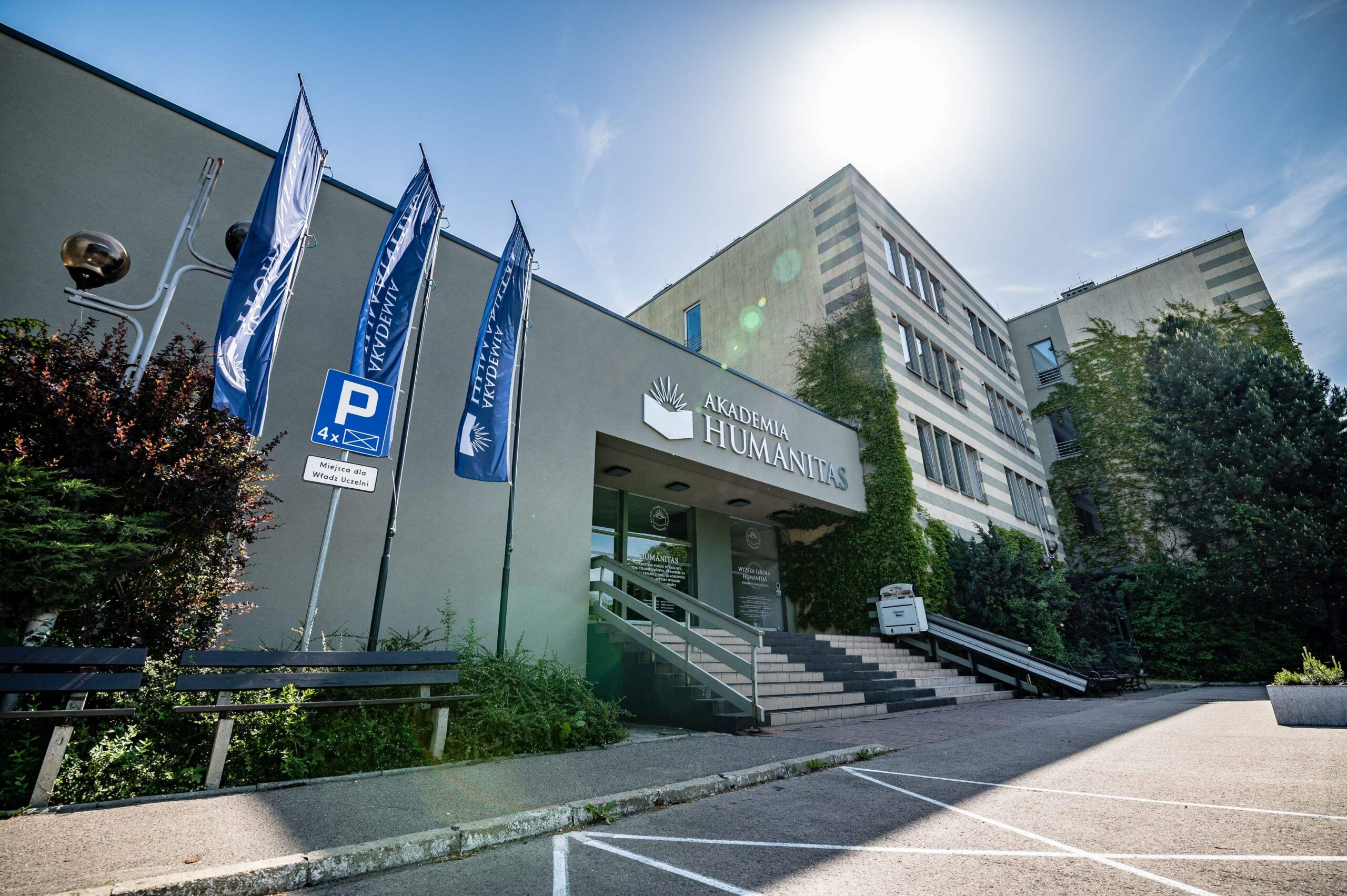 AkademiaHumanitas2